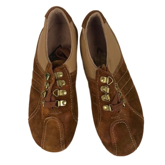 Deadstock 1980s Brown Suede Lace up Sneakers  Shoes / Women's 7 * - Picture 1 of 4